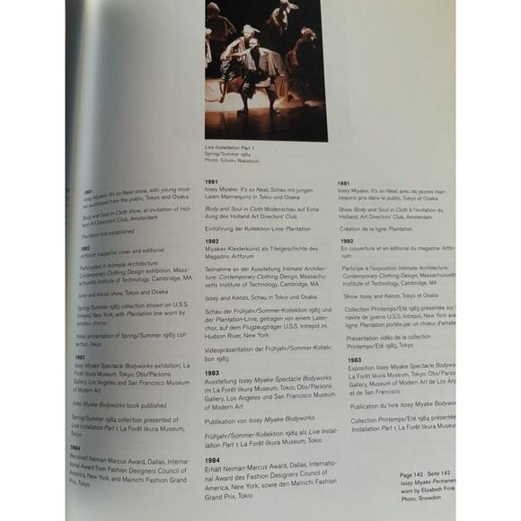 Issey Miyake by Mark Holborn 1995 Trade Paperback Taschen 1st. Edition - Picture 7 of 12